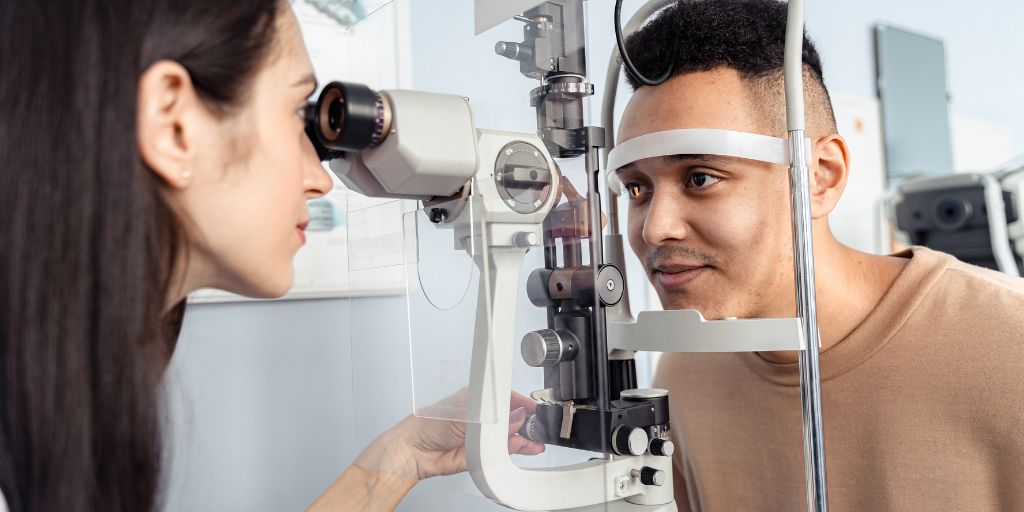 lente intraocular para la cirugia de cataratas